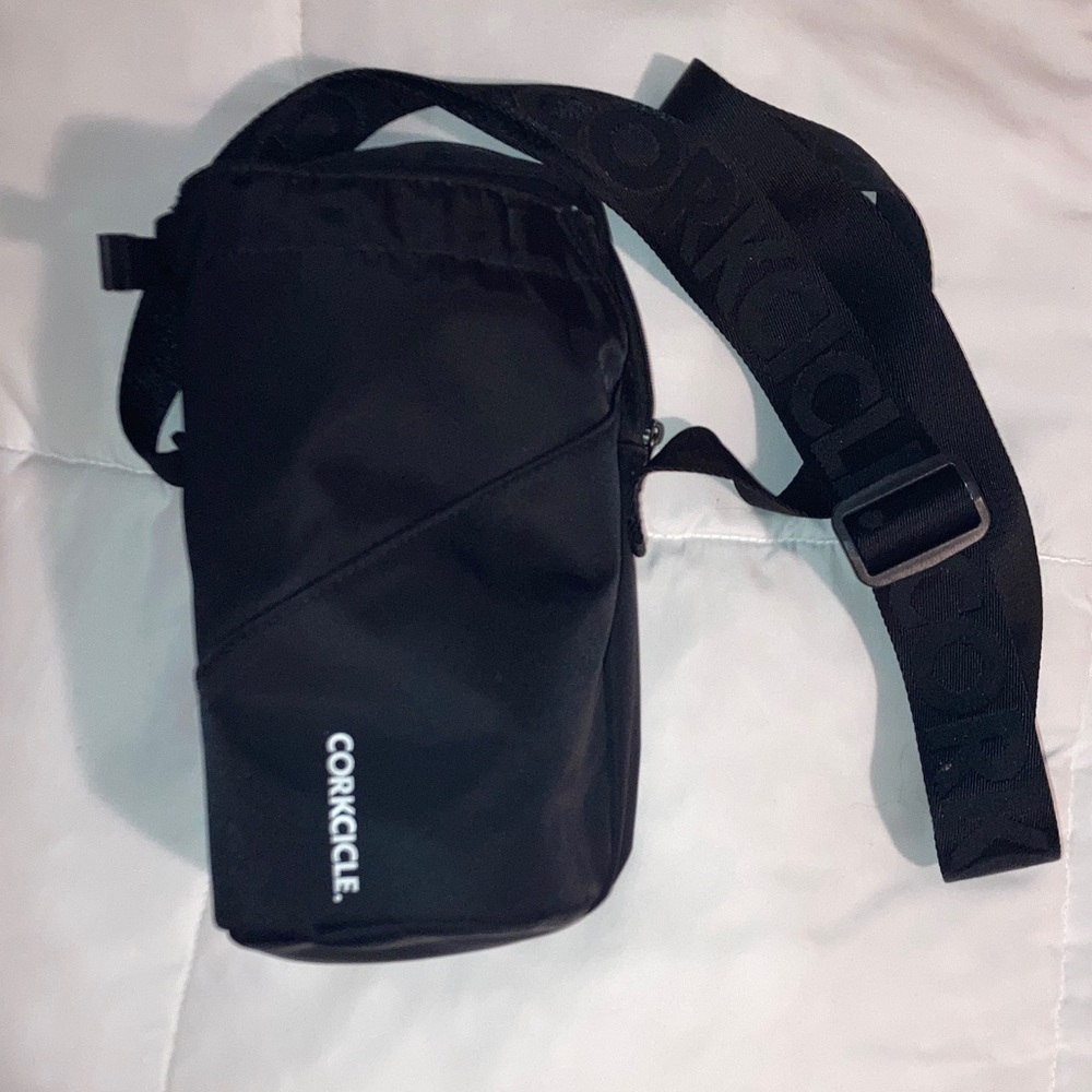 Corkcicle Sling Bag